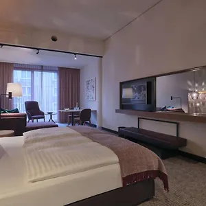 4* شقة فندقية أدينا نوريمبيرج